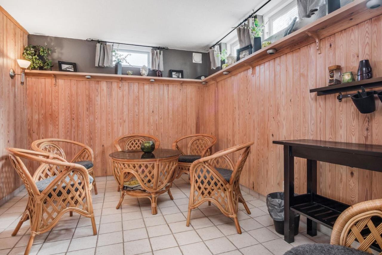 Bruksgarden Bed&Breakfast Undenas Exterior photo