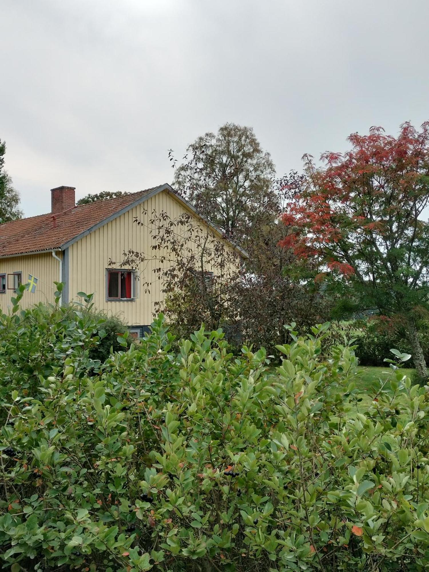 Bruksgarden Bed&Breakfast Undenas Exterior photo
